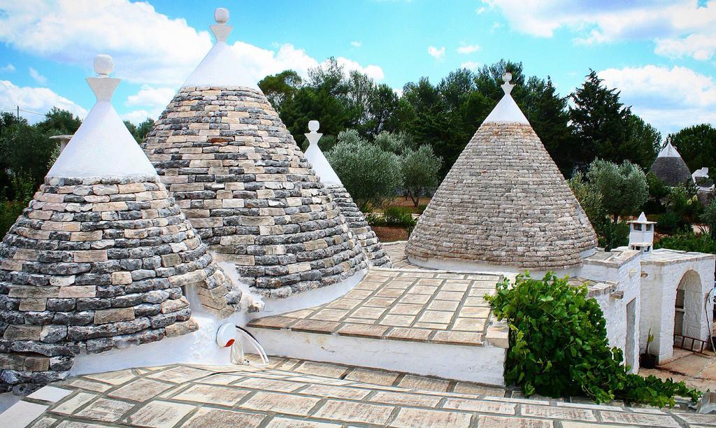 Вилла Trullo Picchiagiuda Остуни Экстерьер фото