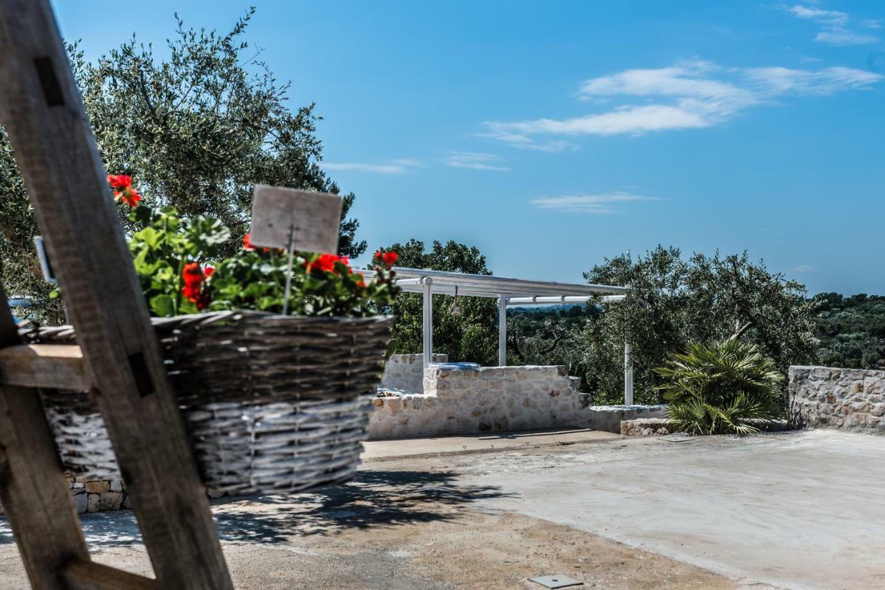 Вилла Trullo Picchiagiuda Остуни Экстерьер фото