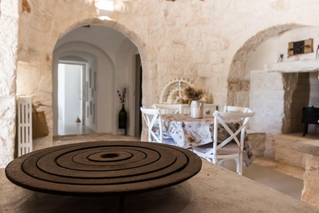 Вилла Trullo Picchiagiuda Остуни Экстерьер фото