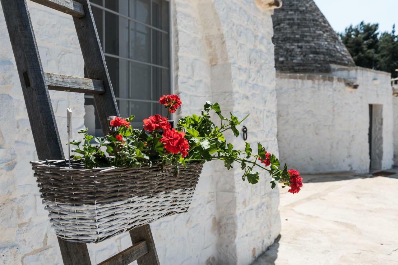 Вилла Trullo Picchiagiuda Остуни Экстерьер фото