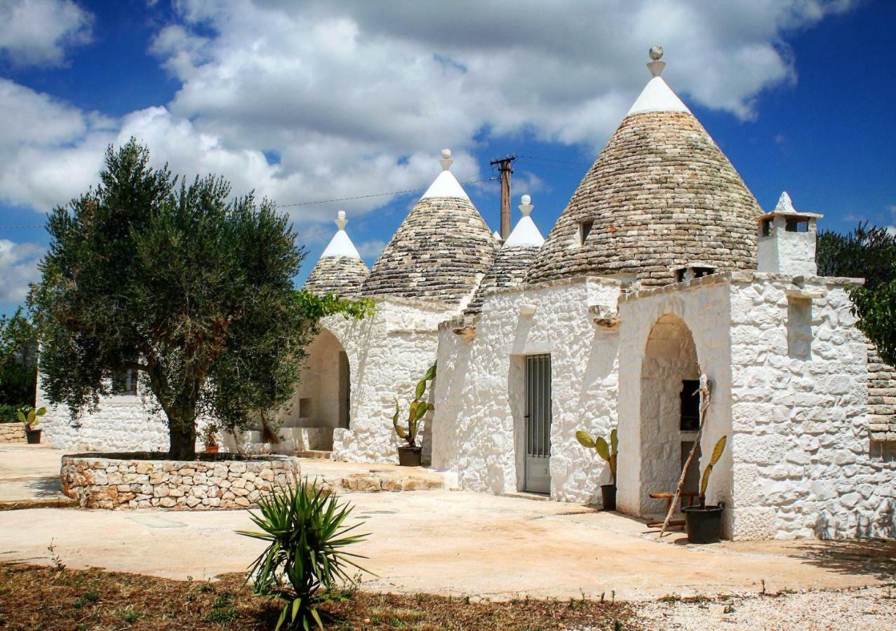 Вилла Trullo Picchiagiuda Остуни Экстерьер фото